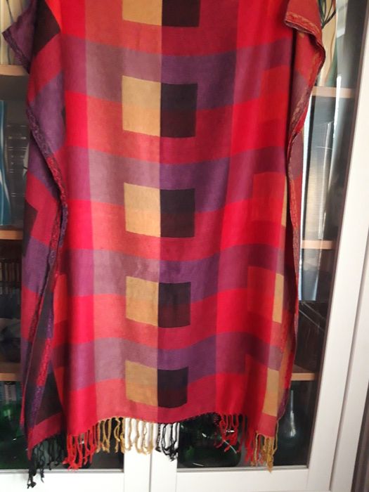 Duży kolorowy szal Tatuum