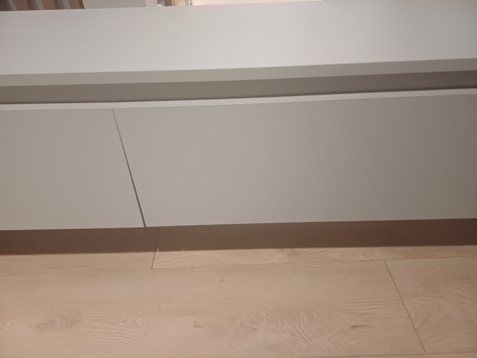 Sprzedam pilnie długa szafkę rtv ! Tanio