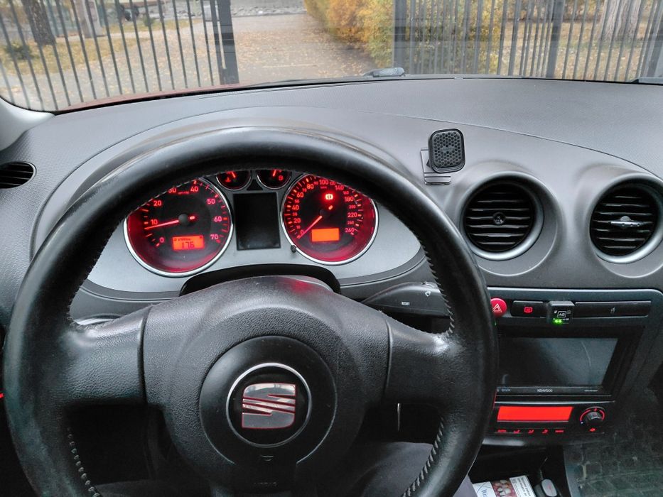 SEAT CORDOBA  2.0 2008г