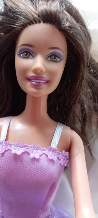 Boneca Barbie impecável