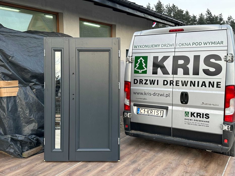 Drzwi zewnętrzne drewniane900 OFERTdwuskrzydłowe  128 antracyt ral7016