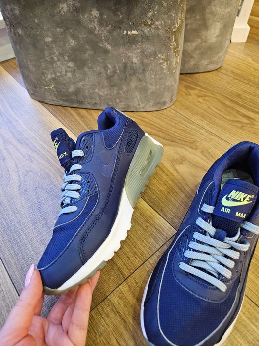 Nike Air Max 36 granat