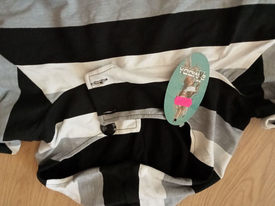 Bluza w paski Nowa.