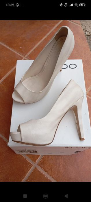 Sapatos mulher  tamanho 38