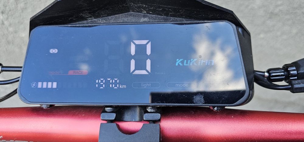 Kukirin g2 електросамокат
