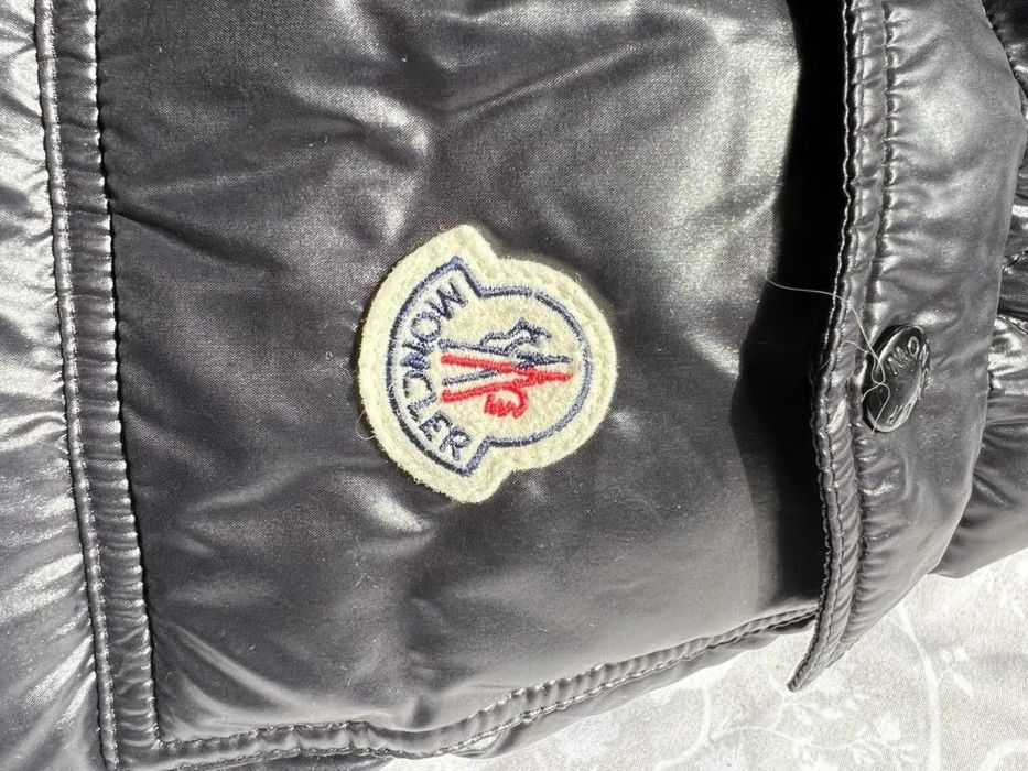 Casaco moncler tamanho L