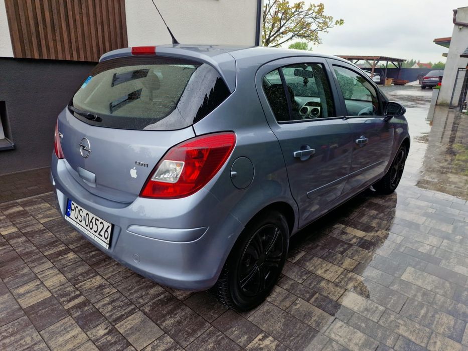 Opel Corsa 1.3td 2007r Doinwestowane w pełni sprawny
