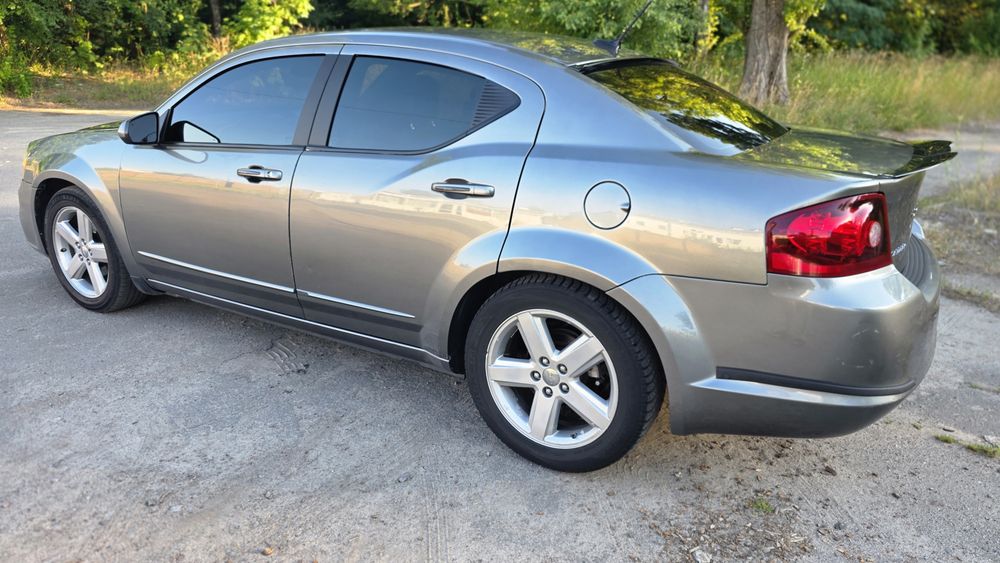 Продам Dodge Avenger 2013рік 2.4 газ/бензин