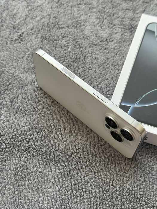 IPhone 16  PRO 256 Neverlock
