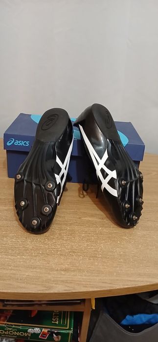 Шипівки легкоатлетичні