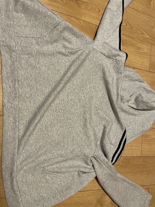 ぴくちーゲームストア Кофта на замку adidas: 600 грн. - Спортивные кофты Бучач на Olx