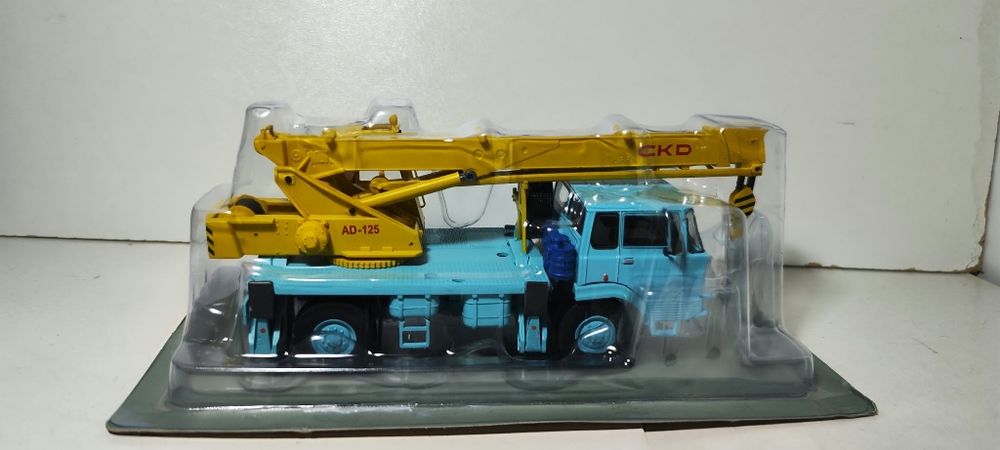 Model ciężarówka dźwig Tatra 813 1:43 Deagostini Kultowe Ciężarówki Prl Okazja