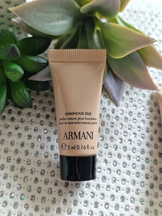 Podkład Armani luminous silk shade 4,5 mini 5 ml