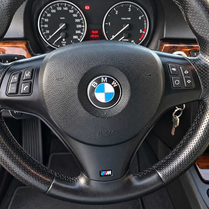 BMW 318d 2008 | Pack M | Pele | 143 cv | 6 Velocidades