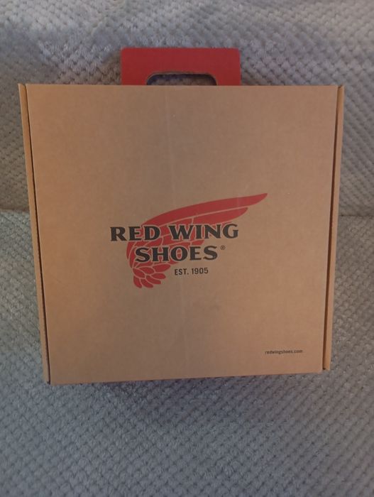 Чоботи жіночі Red Wing Shoes.