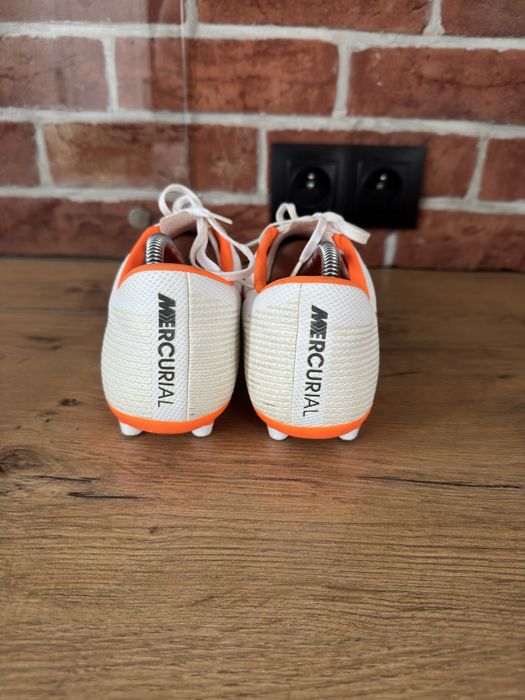 Korki piłkarskie Nike Mercurial