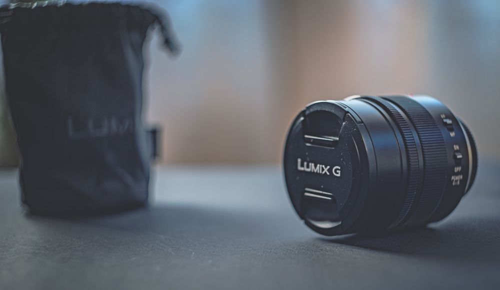 Объектив Panasonic Leica DG Nocticron 42.5 mm f/1.2