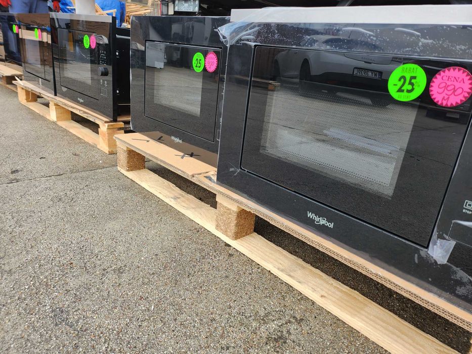 JANKI, ul. WSPÓLNA 6 Mikrofalówka do zabudowy