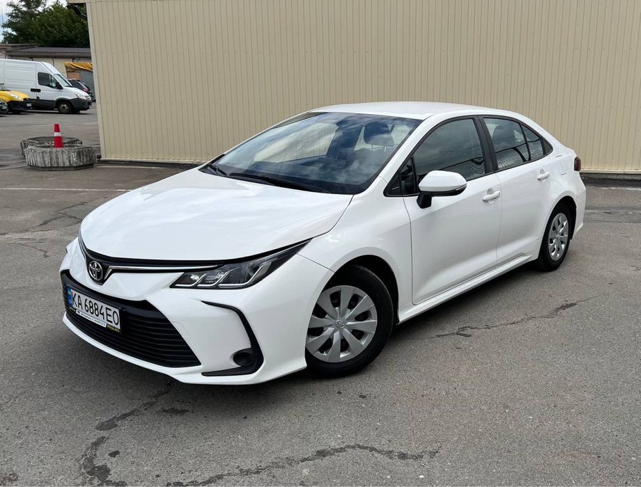 Аренда авто с правом выкупа Киев Toyota Corolla 2020