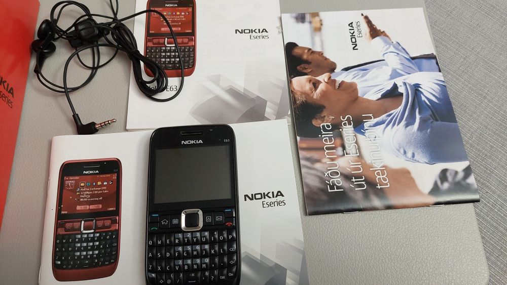 Telefon NOKIA E63-1