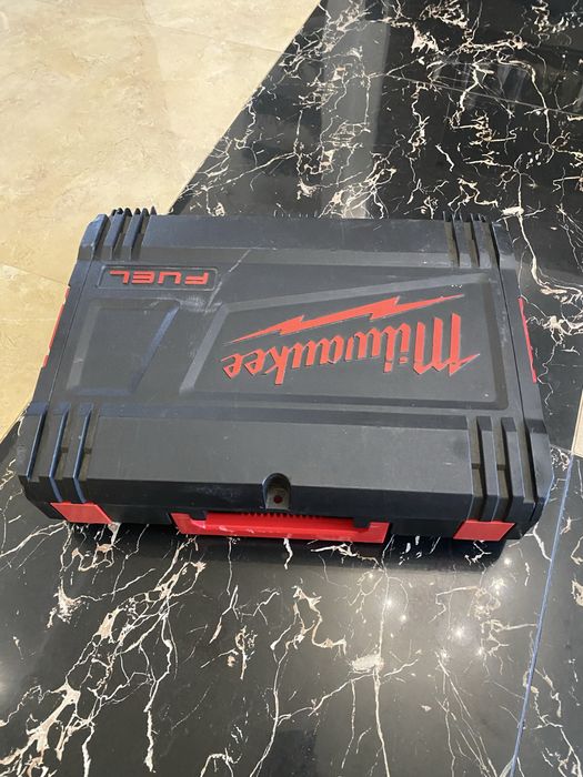 Перфоратор аккумуляторный компактный Milwaukee SDS-Plus M12 FUEL CH-602X