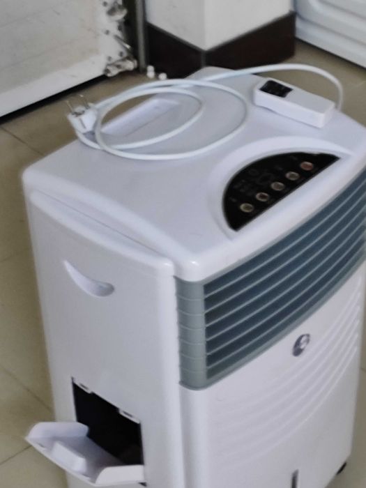 Ar condicionado funciona com gelo e água