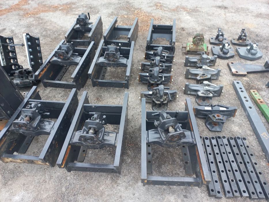 Konsola,zacvzep automatyczny,zaczep suwany, Rockinger ,00565ND,CBM ,TT035,GTF30.059D,30.060,GTF30.014D,HS1490-2KUD,HS1700-1KUD,801L10,KULOWE,SZYNY,fendt,zetor,massey,valtra,deutz,same,new holland,case,renault,claas,john deere 7710,
