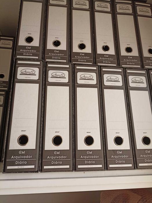 Pastas Arquivo com Caixa Preta 80cm