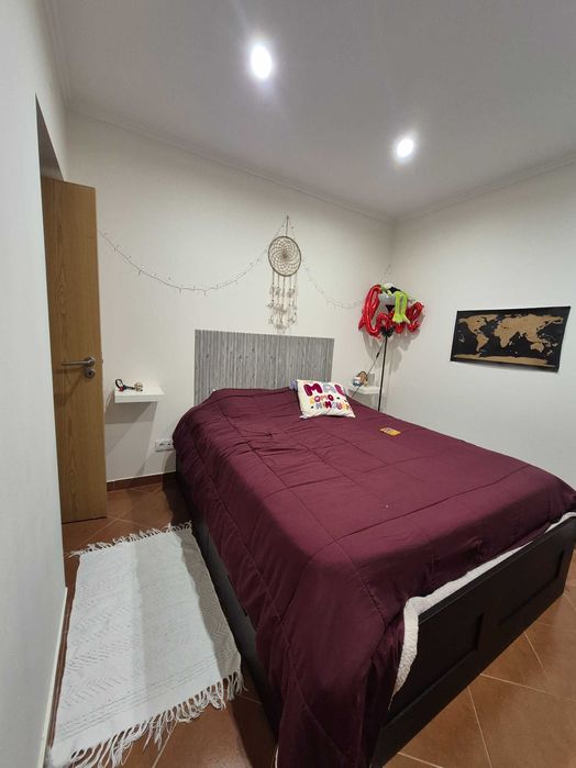 Cama ikea Casal 4 gavetões