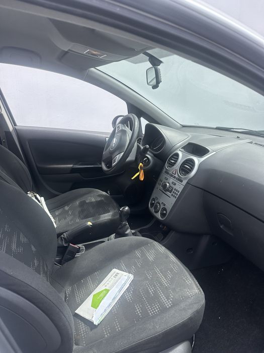 Opel corsa 2013 1.2