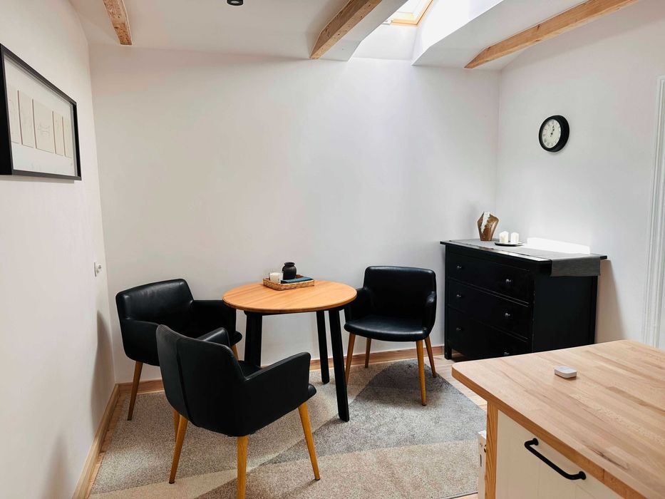Apartament/mieszkanie w kamienicy | 10 Minut Spacerem od Jasnej Góry!