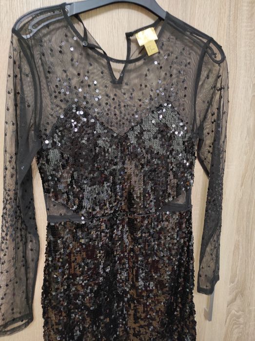 Платье H&M в пайетках, вечернее, 38р