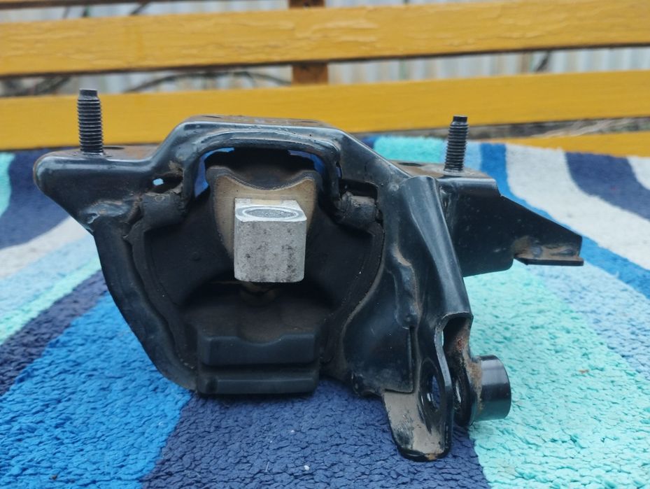 Подушка двигателя сиат ибица