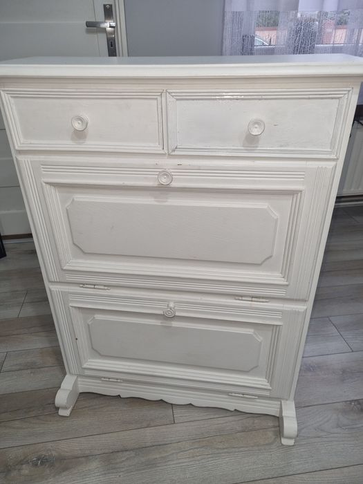 Sprzedam stara komodę