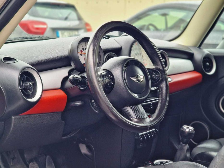 MINI COOPER D LCI R56 1.6D 90CV