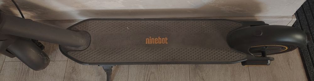 Hulajnoga elektryczna