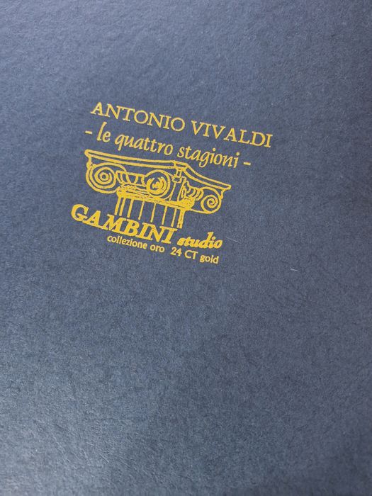 Filiżanki nowe 6 sz