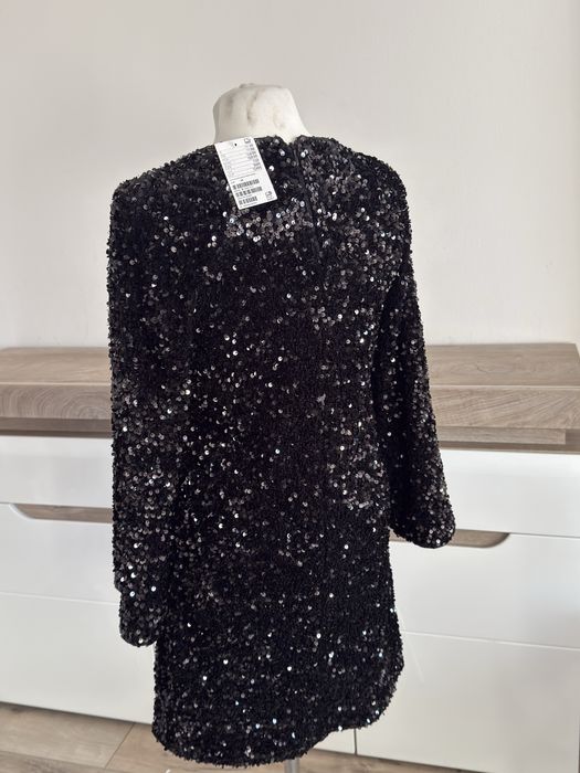 Nowa sukienka cekinowa czarna xs
