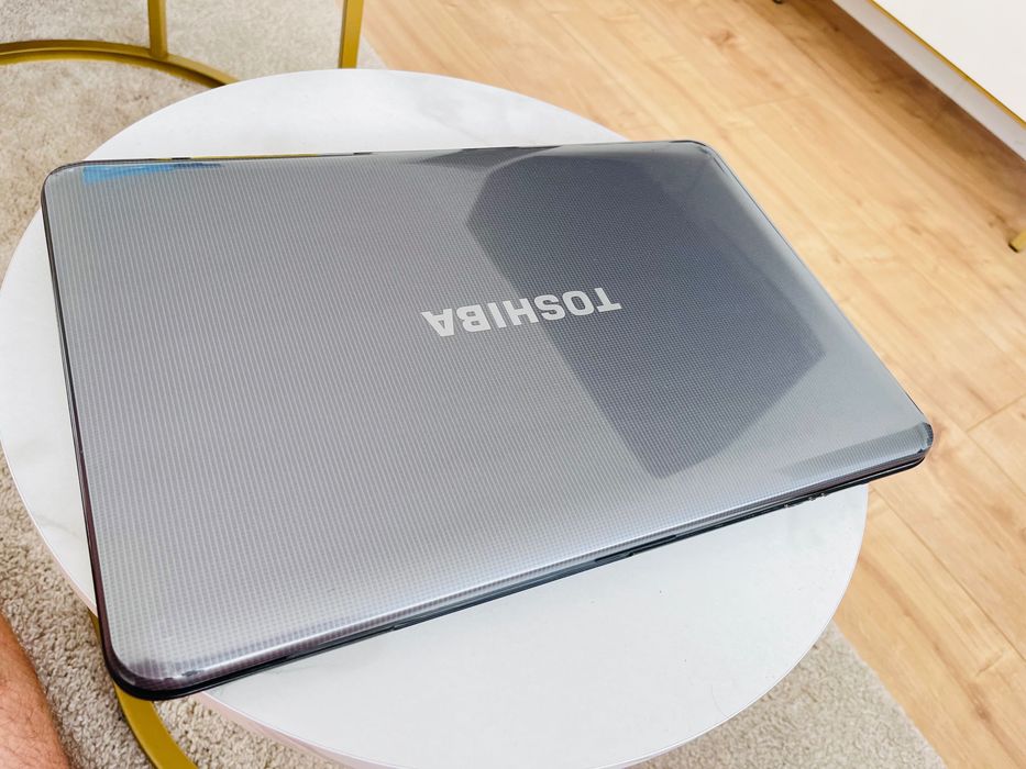 Laptop Toshiba Satellite c855-12j