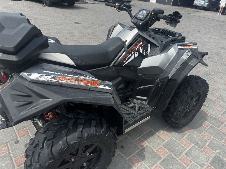 Квадроцикл Polaris