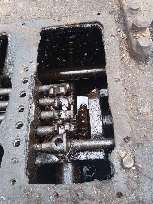 Продам задній мост