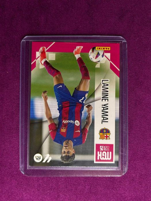 Lamine Yamal card Panini Megacracks 2024
