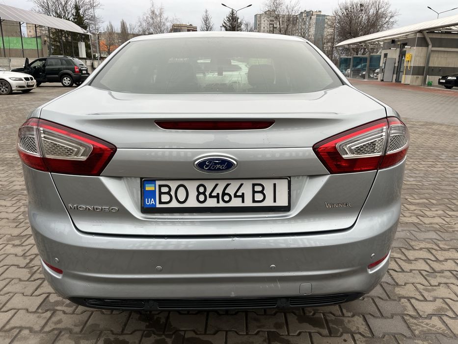 Ford Mondeo 2012 1.6 бензин