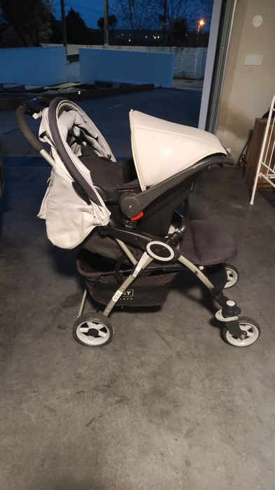 Conjunto Carrinho + Ovo ZY Safe – Prático e em bom estado!