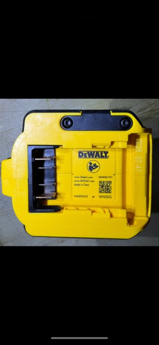 Ударний гайковерт DeWALT DCF922N