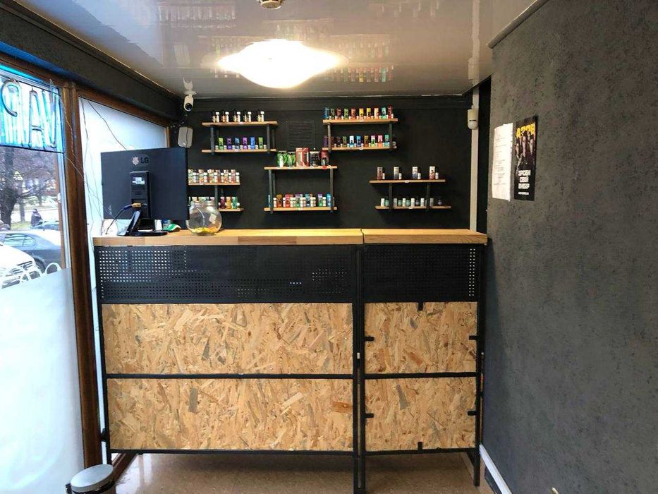 Продається працюючий вейп шоп