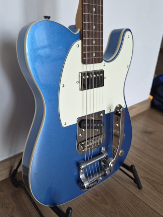 Squier Classic Vibe Custom Telecaster SH Bigsby Lake Placid Blue