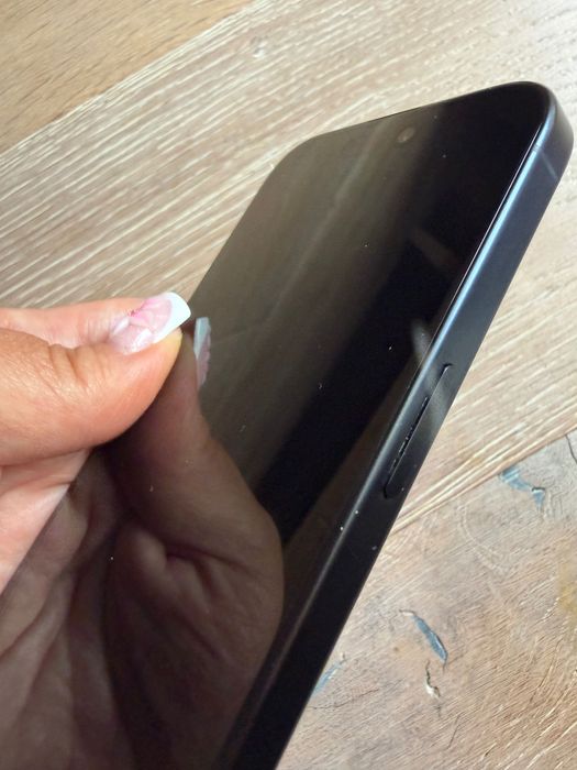 iPhone 15 Pro 256 GB granatowy