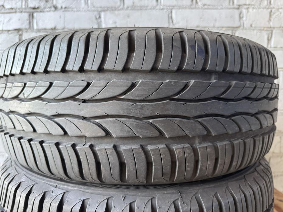 Майже нові літні шини Debica 195/50  R15