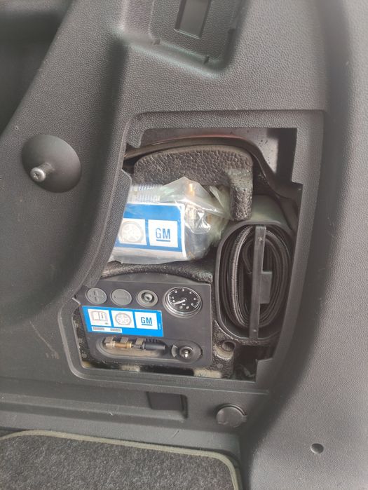 Опель,, Зафіра б '' 1.6 Турбо 2011р. 150к/с. 110кВт.